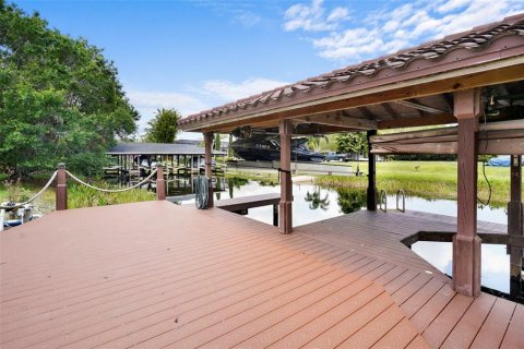Villa ou maison à vendre à Orlando, Floride: 4 chambres, 464.88 m2 № 1749419 - photo 8
