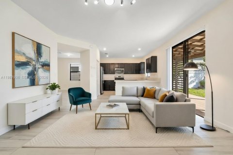 Купить виллу или дом в Хайалиа, Флорида 4 спальни, 228.73м2, № 2050302 - фото 5