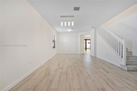 Купить виллу или дом в Хайалиа, Флорида 4 спальни, 228.73м2, № 2050302 - фото 2