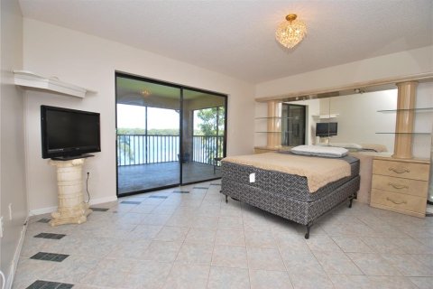 Condominio en venta en Clearwater, Florida, 2 dormitorios, 116.13 m2 № 1872981 - foto 13