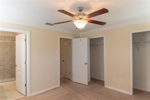 Townhouse in Wesley Chapel, Florida 4 bedrooms, 149.76 sq.m. № 2204607 - photo 17