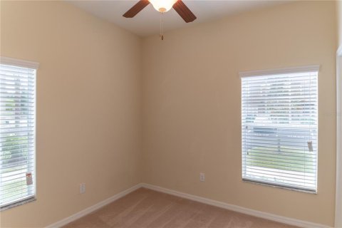 Townhouse in Wesley Chapel, Florida 4 bedrooms, 149.76 sq.m. № 2204607 - photo 23