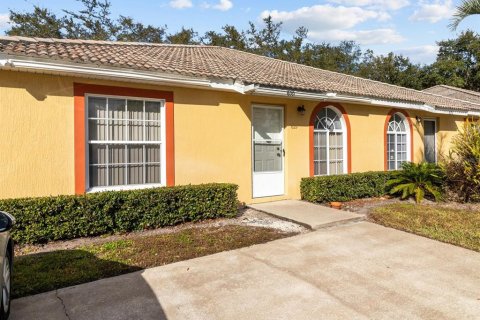 House in Kissimmee, Florida 2 bedrooms, 72.84 sq.m. № 1826213 - photo 1