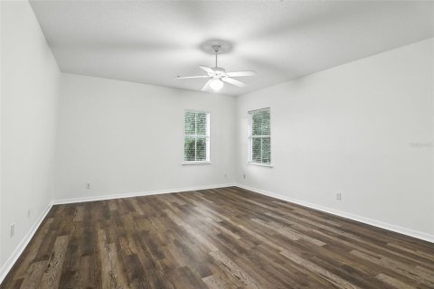House in Orlando, Florida 3 bedrooms, 257.9 sq.m. № 1799883 - photo 23