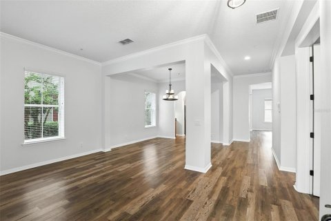 House in Orlando, Florida 3 bedrooms, 257.9 sq.m. № 1799883 - photo 4