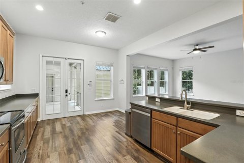 House in Orlando, Florida 3 bedrooms, 257.9 sq.m. № 1799883 - photo 17