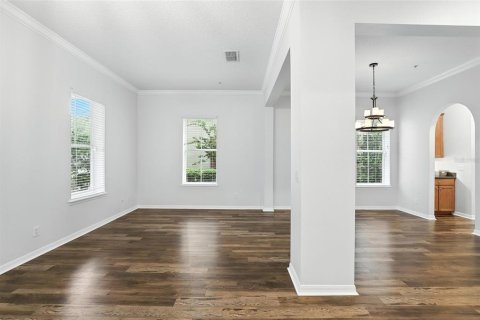 House in Orlando, Florida 3 bedrooms, 257.9 sq.m. № 1799883 - photo 5