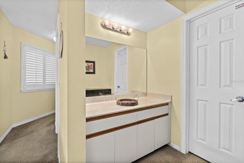 Condo in Cape Canaveral, Florida, 2 bedrooms  № 1716519 - photo 21