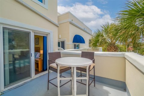 Condo in Cape Canaveral, Florida, 2 bedrooms  № 1716519 - photo 14