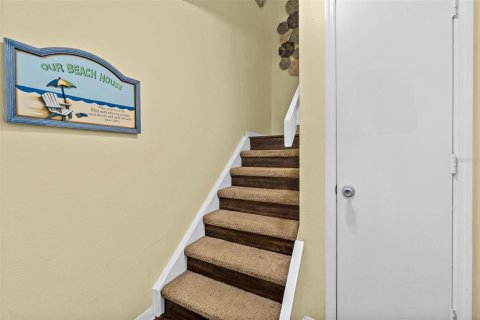 Condo in Cape Canaveral, Florida, 2 bedrooms  № 1716519 - photo 24