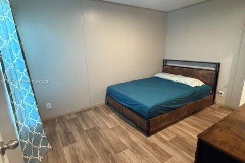 Снять в аренду квартиру в Клуистон, Флорида 4 спальни, № 1953042 - фото 6