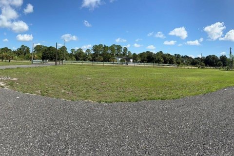Снять в аренду квартиру в Клуистон, Флорида 4 спальни, № 1953042 - фото 26
