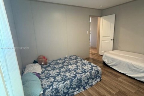 Снять в аренду квартиру в Клуистон, Флорида 4 спальни, № 1953042 - фото 5