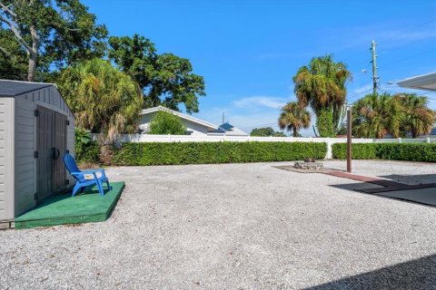House in Dunedin, Florida 3 bedrooms, 160.54 sq.m. № 2347473 - photo 24