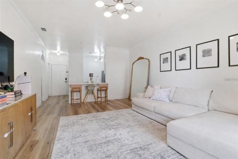 Condo in Clearwater, Florida, 1 bedroom  № 2211918 - photo 13