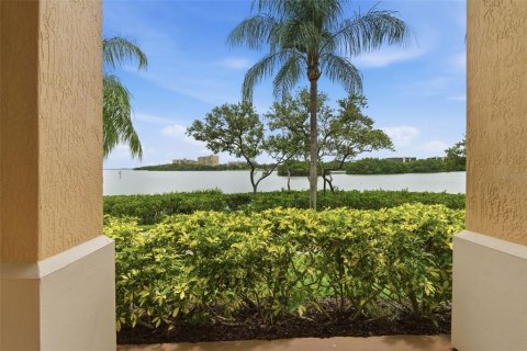 Condo in Clearwater, Florida, 1 bedroom  № 2211918 - photo 24
