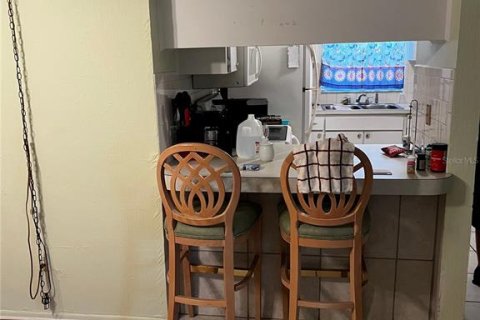 Condo in Tarpon Springs, Florida, 1 bedroom  № 1901085 - photo 5