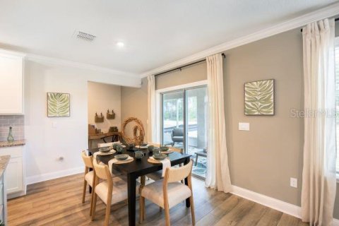 Casa en venta en DeLand, Florida, 4 dormitorios, 259.85 m2 № 2157642 - foto 5
