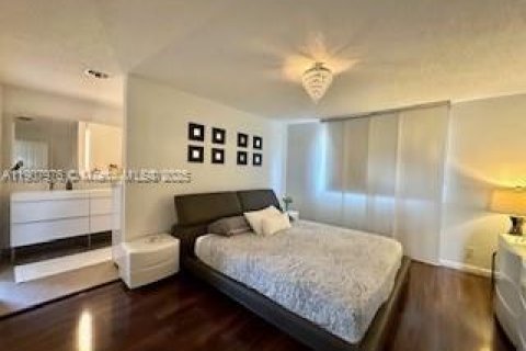 Villa ou maison à louer à Weston, Floride: 3 chambres, 150.5 m2 № 1967100 - photo 10