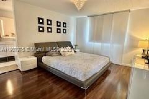 Villa ou maison à louer à Weston, Floride: 3 chambres, 150.5 m2 № 1967100 - photo 11