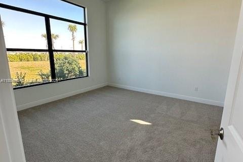 House in Port St. Lucie, Florida 4 bedrooms, 197.79 sq.m. № 1871984 - photo 8