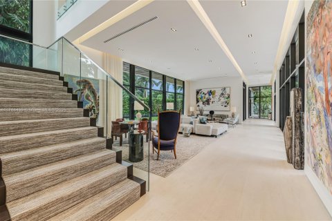 Casa en venta en Miami, Florida, 7 dormitorios, 920.57 m2 № 1585354 - foto 11