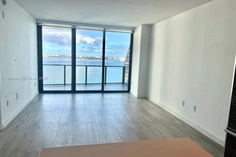 Купить кондоминиум в Майами, Флорида 2 спальни, 102.84м2, № 2021856 - фото 8