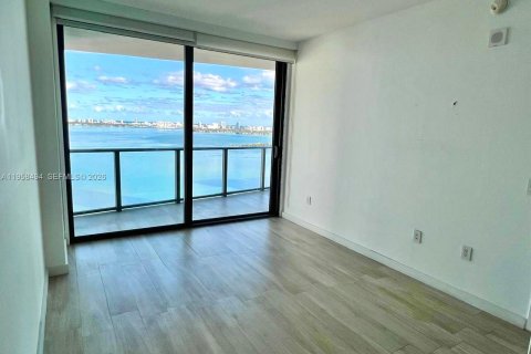 Купить кондоминиум в Майами, Флорида 2 спальни, 102.84м2, № 2021856 - фото 21