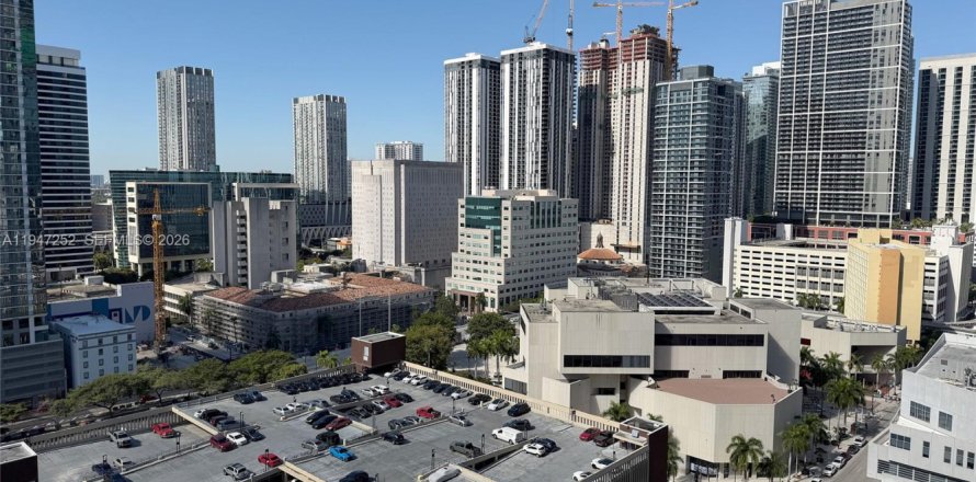Condominio en Miami, Florida, 1 dormitorio № 2089010