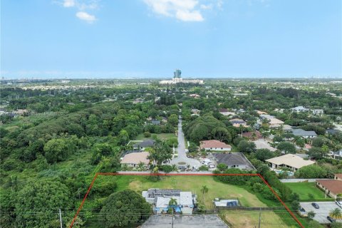 Commercial property in Davie, Florida № 1488448 - photo 4