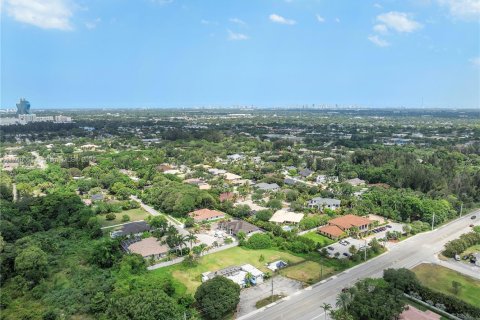 Commercial property in Davie, Florida № 1488448 - photo 13