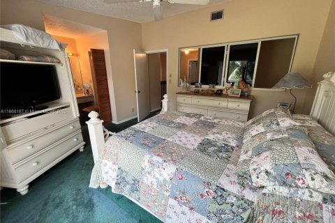 Купить таунхаус в Маргит, Флорида 2 спальни, 119.38м2, № 1921602 - фото 13