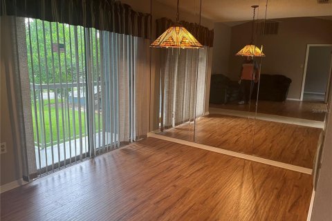 Condominio en venta en Weeki Wachee, Florida, 2 dormitorios, 106.09 m2 № 1832705 - foto 8