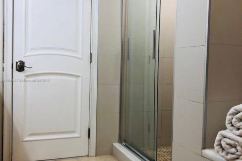 Copropriété à louer à Aventura, Floride: 3 chambres, 130.62 m2 № 1963305 - photo 8