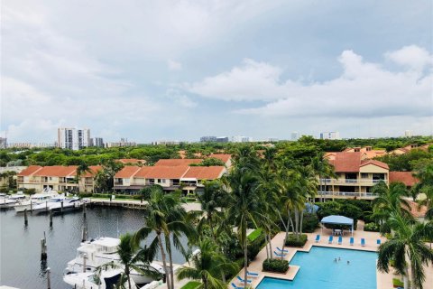 Copropriété à louer à Aventura, Floride: 3 chambres, 130.62 m2 № 1963305 - photo 10