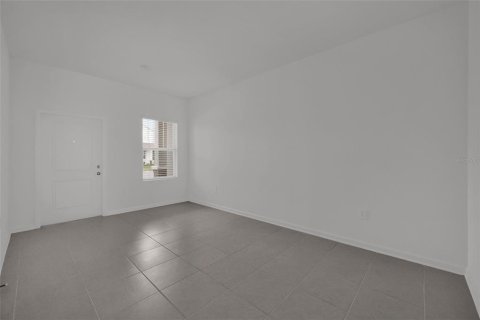 Touwnhouse à louer à Clermont, Floride: 3 chambres, 170.38 m2 № 2421757 - photo 7