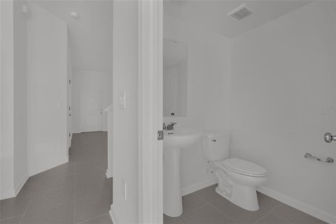 Touwnhouse à louer à Clermont, Floride: 3 chambres, 170.38 m2 № 2421757 - photo 8