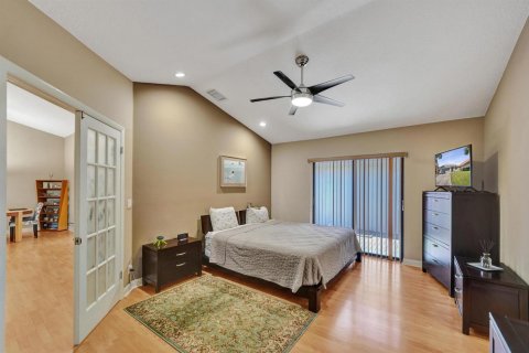 House in Plantation, Florida 3 bedrooms, 147.34 sq.m. № 2369939 - photo 4