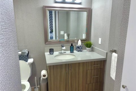 Купить кондоминиум в Авентура, Флорида 2 спальни, 92.34м2, № 1964587 - фото 17