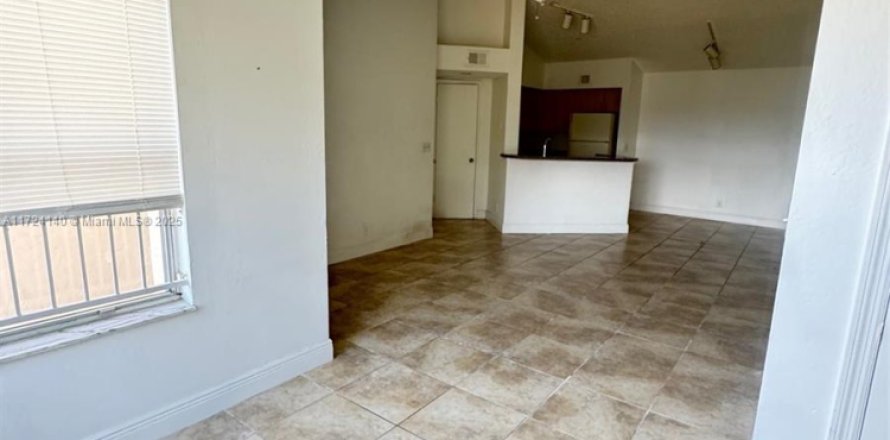 Condo à Margate, Floride, 2 chambres № 1703148