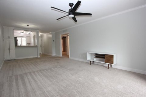 Condominio en alquiler en Winter Park, Florida, 2 dormitorios, 84.82 m2 № 1917243 - foto 6