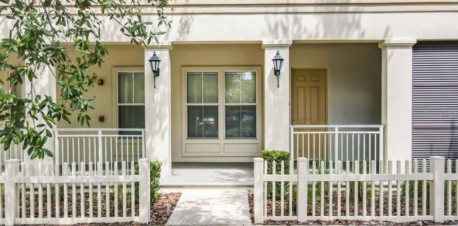 Condo in Celebration, Florida, 1 bedroom  № 2378939