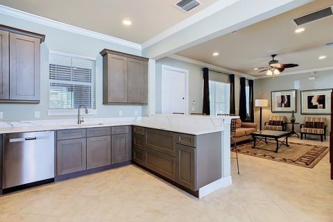 Condo in Celebration, Florida, 1 bedroom  № 2378939 - photo 16