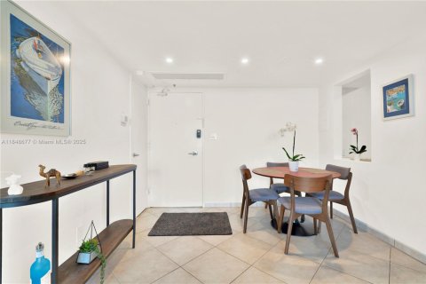 Купить кондоминиум в Майами-Бич, Флорида 1 спальня, 86.4м2, № 1936805 - фото 4