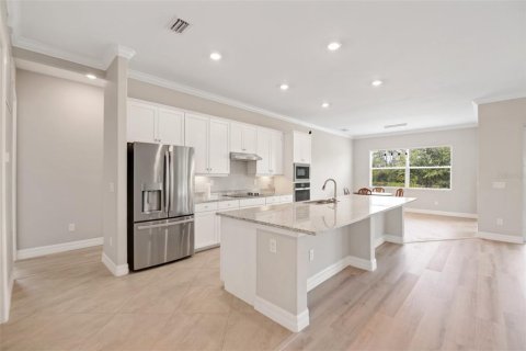 House in Port Charlotte, Florida 3 bedrooms, 245.91 sq.m. № 2230668 - photo 27