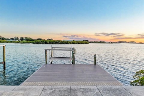 Terreno en venta en Hudson, Florida № 2099002 - foto 21