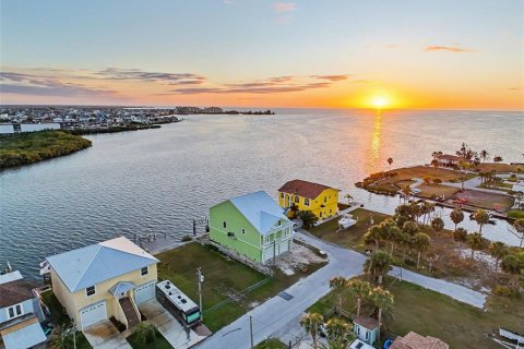 Terreno en venta en Hudson, Florida № 2099002 - foto 12