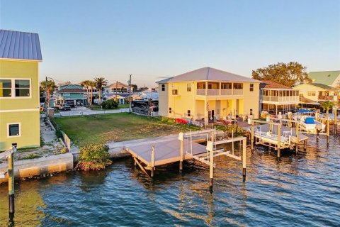 Terreno en venta en Hudson, Florida № 2099002 - foto 20