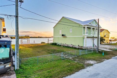Terreno en venta en Hudson, Florida № 2099002 - foto 28