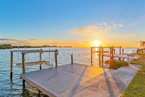 Terreno en venta en Hudson, Florida № 2099002 - foto 4